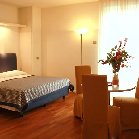 Appartement Brand New And Elegant On Maggiore
